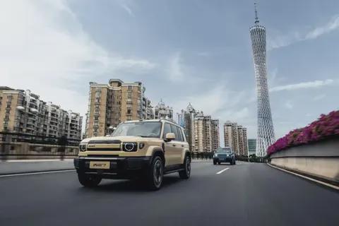 R V27为全家开启更大的“诗与远方”澳