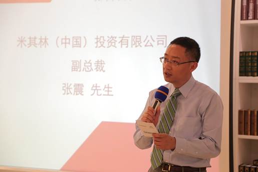 巴斯特的极致天窗工艺新葡京网上赌场遇见伟(图22) 巴斯特的极致天窗工艺新葡京网上赌场遇见伟(图22)