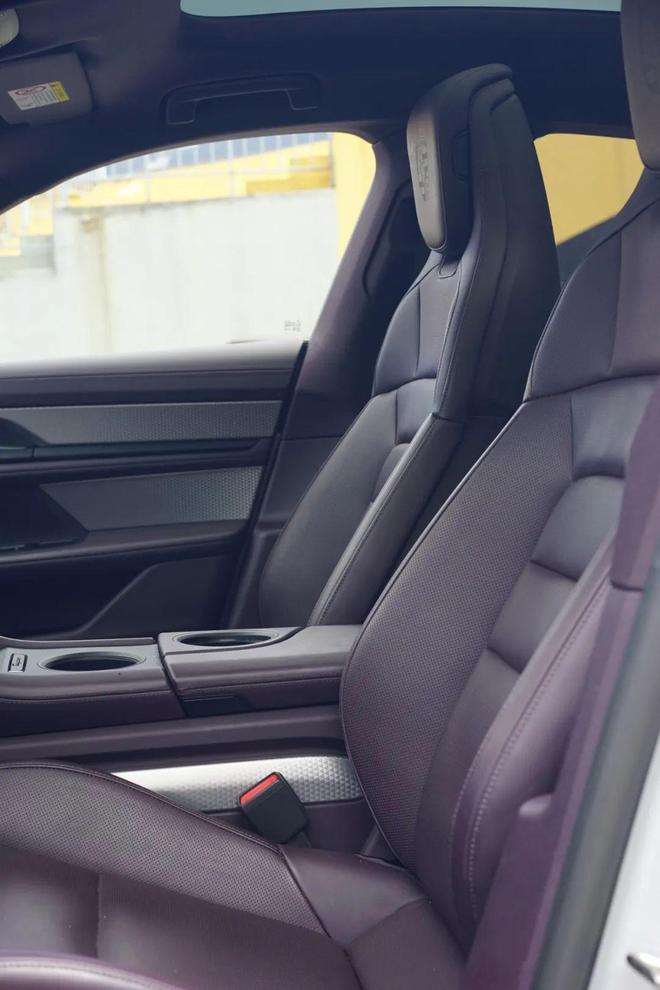 无需多言保时捷Taycan 4澳门新葡京app【路试】强者(图5)