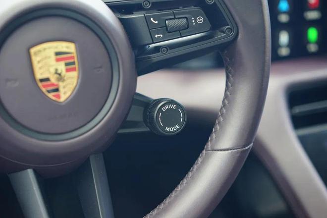 无需多言保时捷Taycan 4澳门新葡京app【路试】强者(图7)