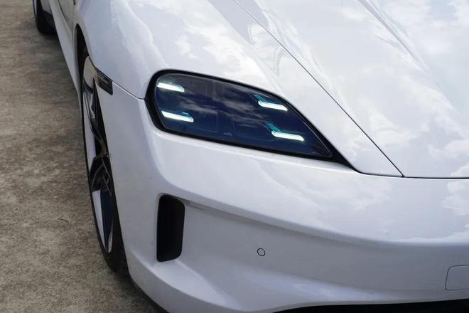 无需多言保时捷Taycan 4澳门新葡京app【路试】强者(图12)