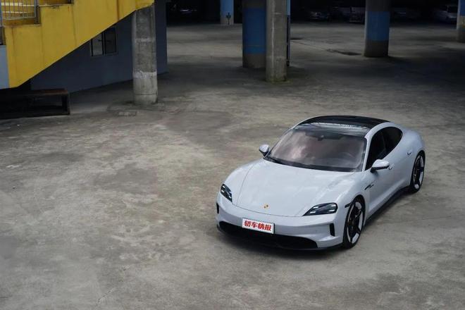 无需多言保时捷Taycan 4澳门新葡京app【路试】强者(图1)